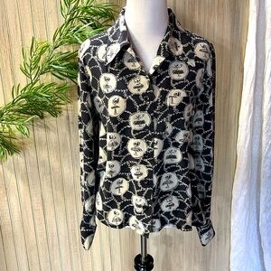 MAG Magaschoni Vintage Silk Button Down Shirt, EUC, size 6, Double Button Cuffs